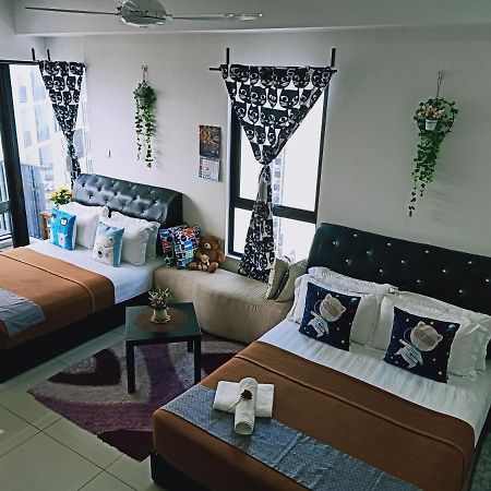 D'Gunduls Homestay Studio By Dgh I-City シャー・アラム エクステリア 写真