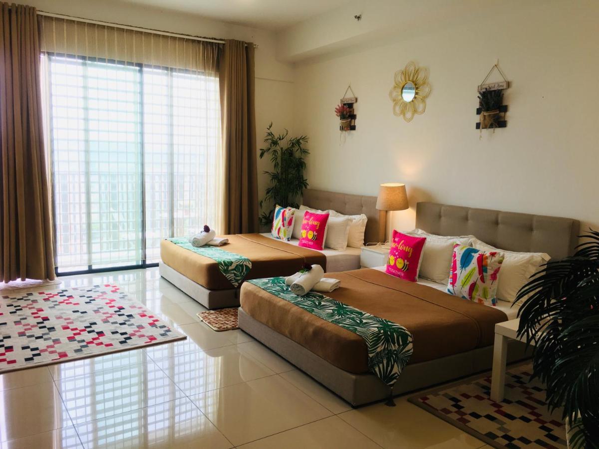 D'Gunduls Homestay Studio By Dgh I-City シャー・アラム エクステリア 写真