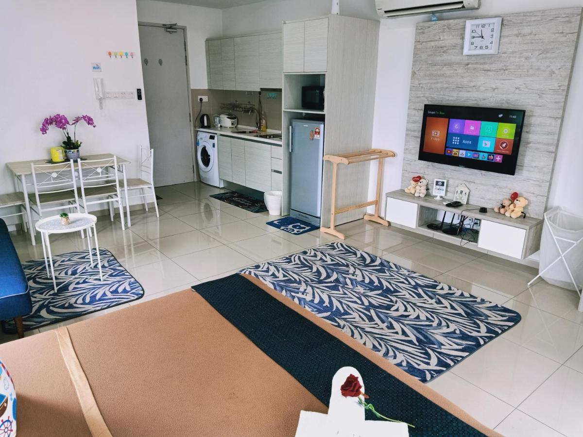 D'Gunduls Homestay Studio By Dgh I-City シャー・アラム エクステリア 写真