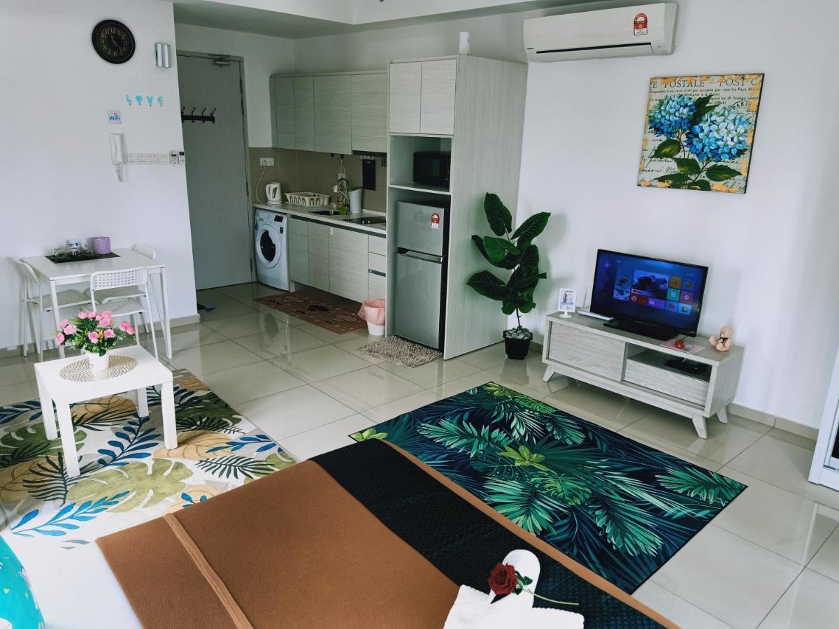 D'Gunduls Homestay Studio By Dgh I-City シャー・アラム エクステリア 写真