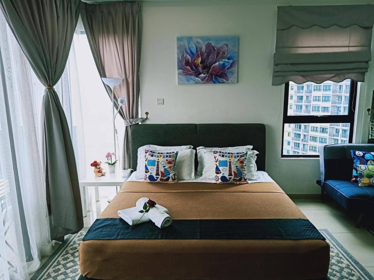 D'Gunduls Homestay Studio By Dgh I-City シャー・アラム エクステリア 写真